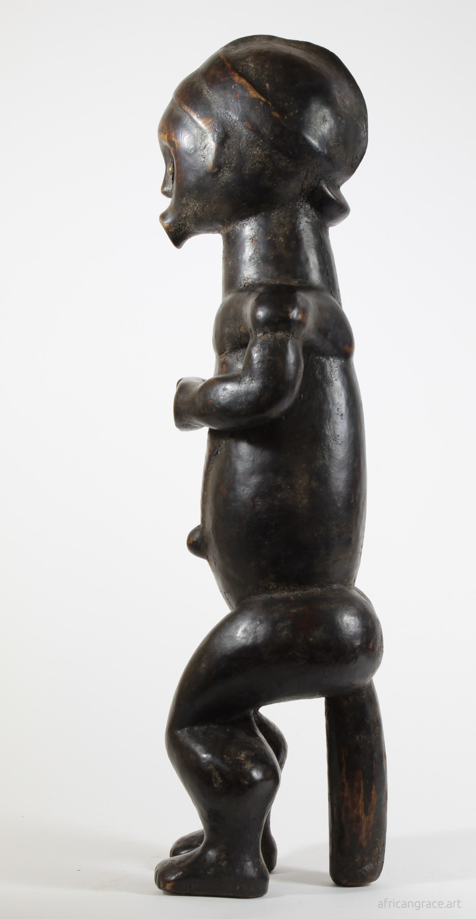 Fang byeri ntumu figure left view