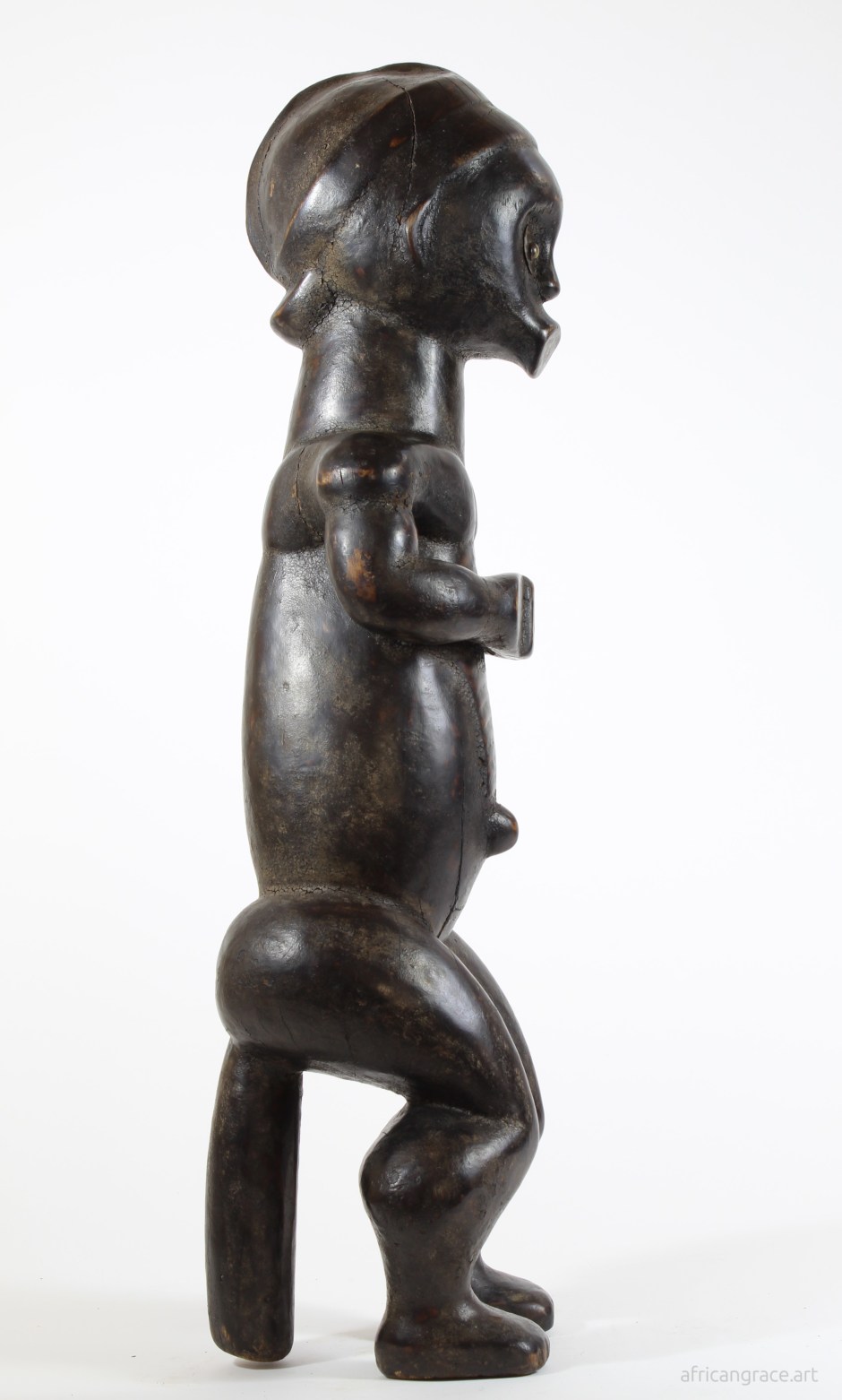 Fang byeri ntumu figure right view