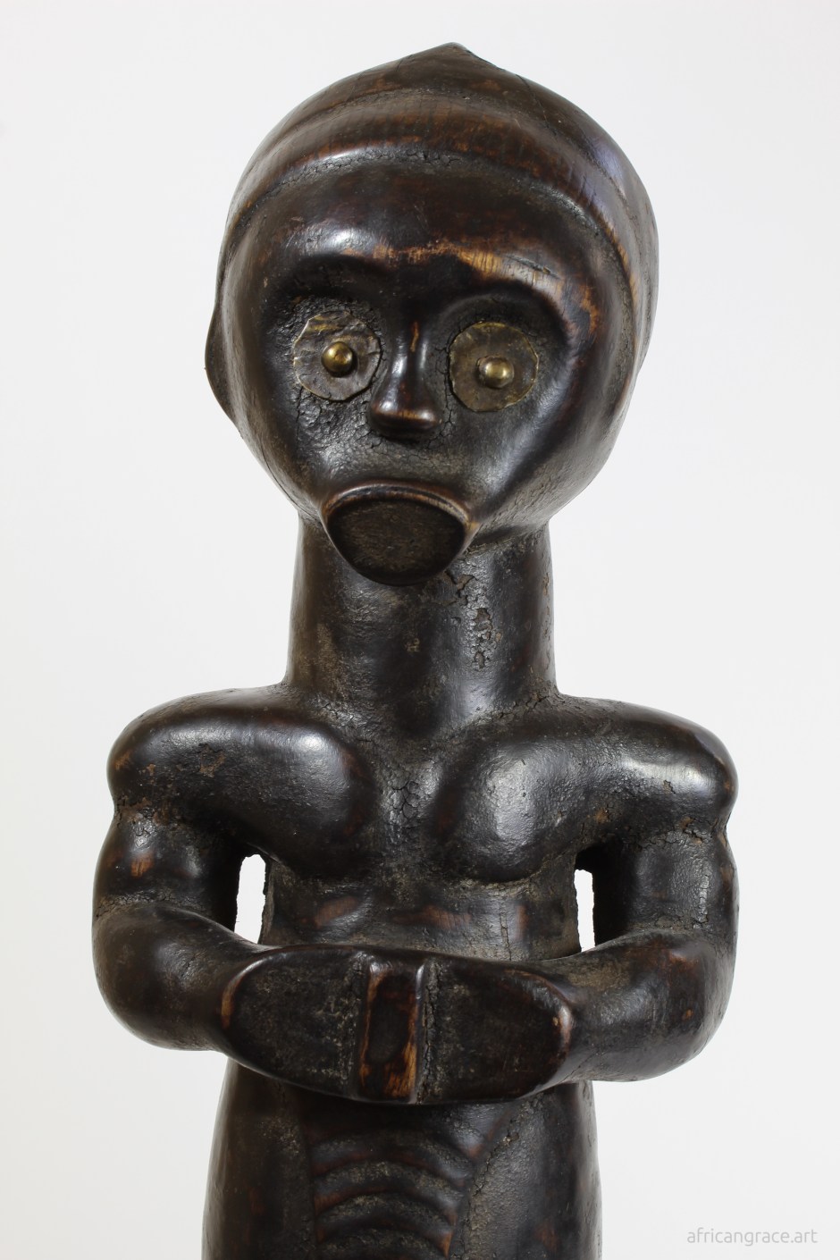 Fang byeri ntumu figure front view top half